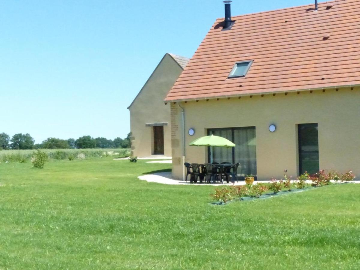 Gite Renove Avec Terrasse, Poele A Bois Et Wifi A Chapeau - Fr-1-489-79 Exterior foto